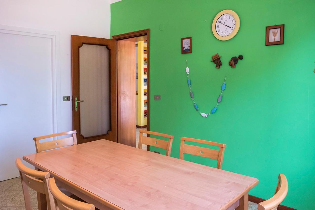 A11 - Varano, delizioso trilocale con giardino Ancona Esterno foto
